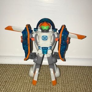 Rescue Bots Transformers Figure